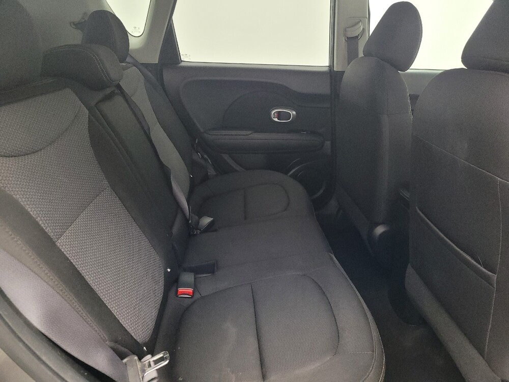 2019 Kia Soul in Savannah, GA 31419 - 18108861 19