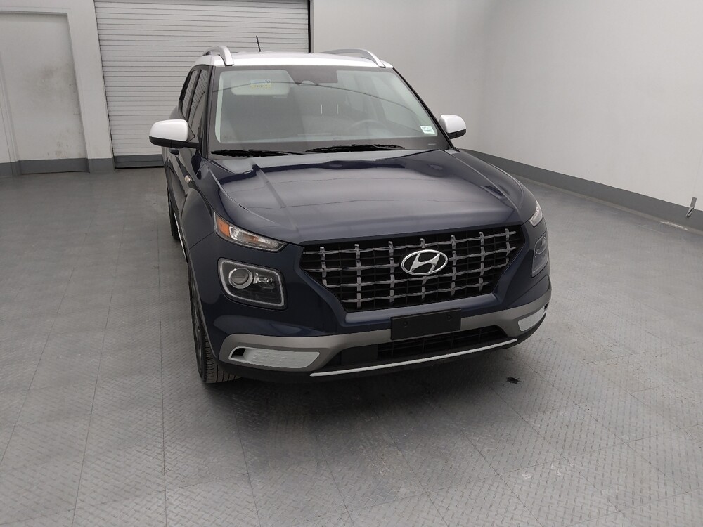 2025 Hyundai Venue in St. Louis, MO 63136 - 18108872 14