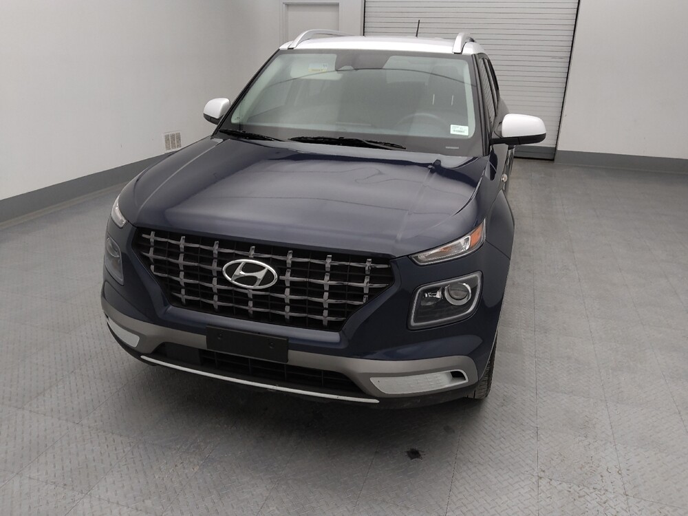 2025 Hyundai Venue in St. Louis, MO 63136 - 18108872 15