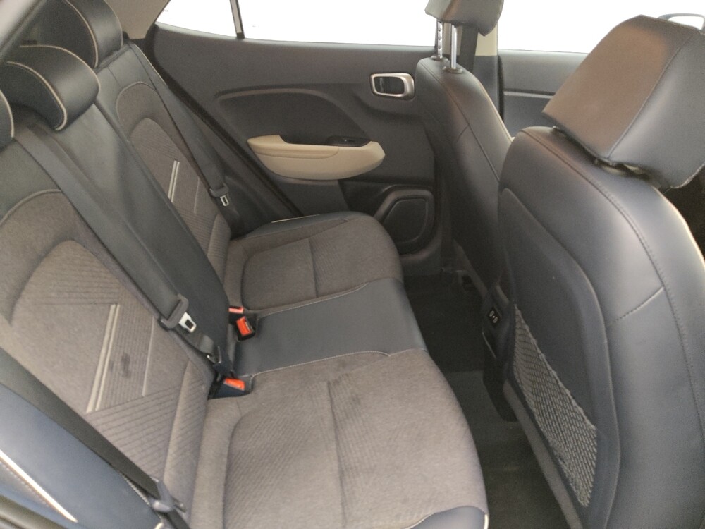 2025 Hyundai Venue in St. Louis, MO 63136 - 18108872 19