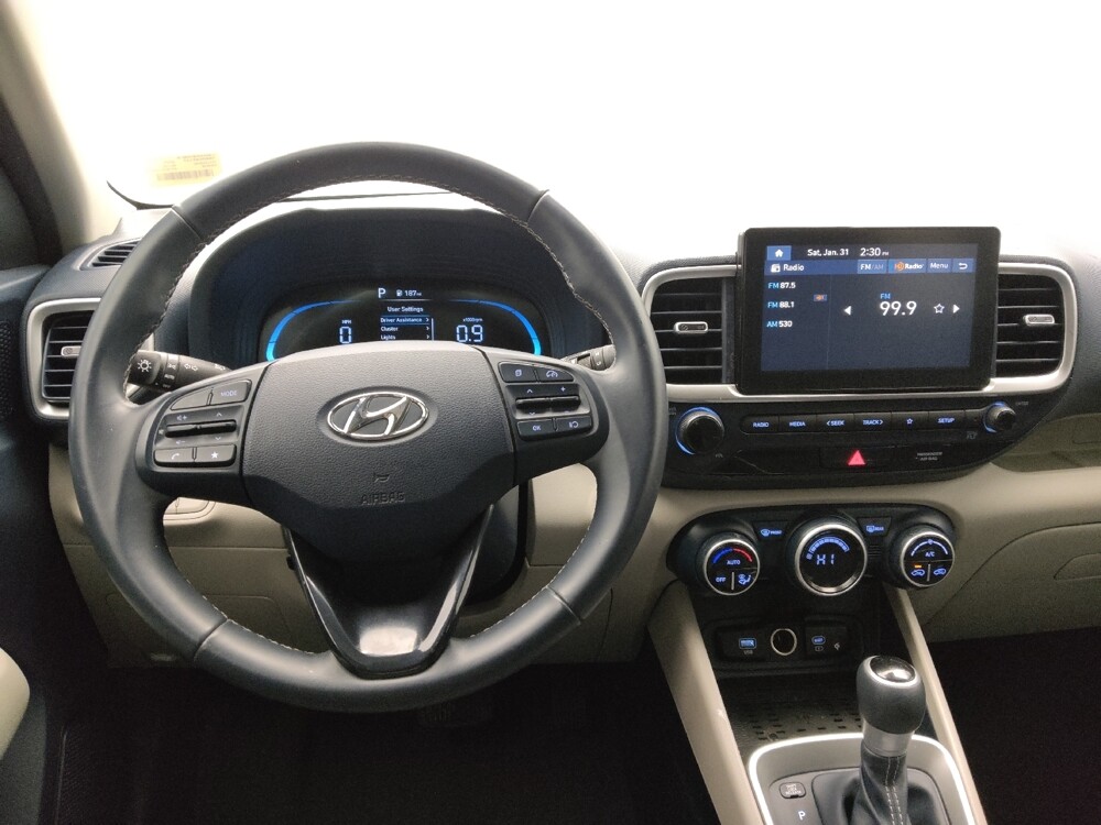 2025 Hyundai Venue in St. Louis, MO 63136 - 18108872 22