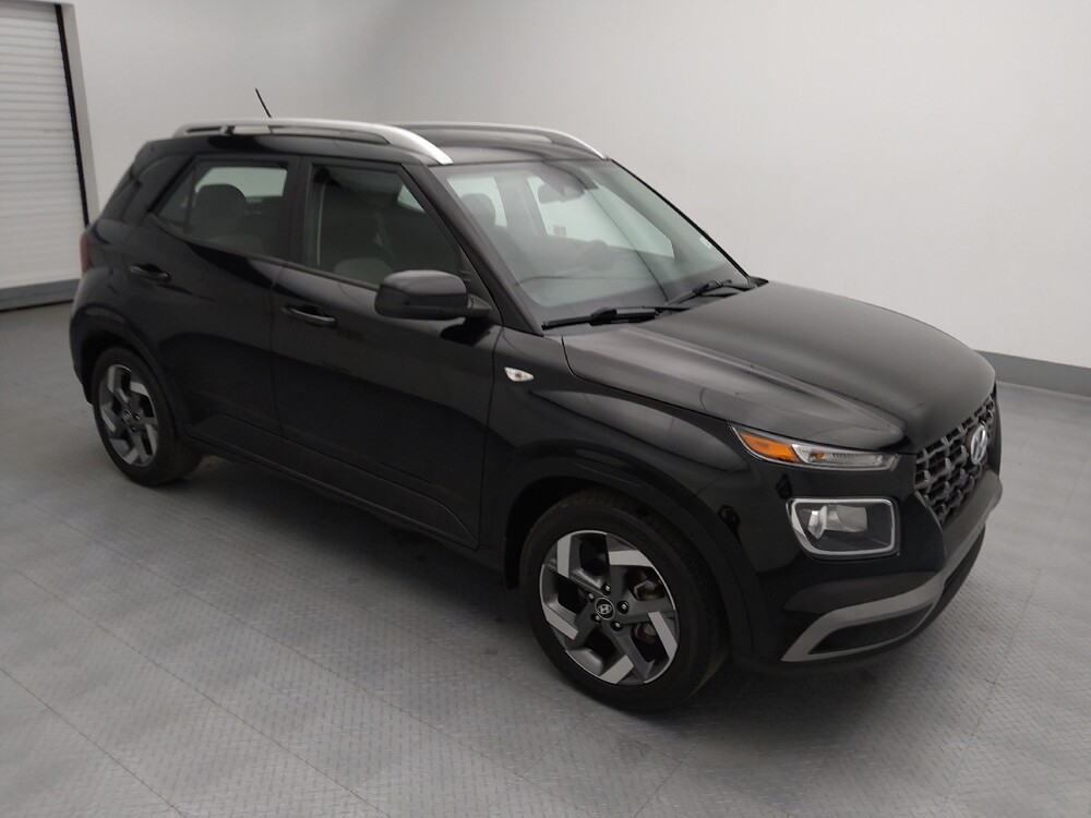 2024 Hyundai Venue in Independence, MO 64055 - 18108874 11