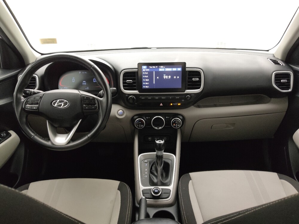 2024 Hyundai Venue in Independence, MO 64055 - 18108874 22