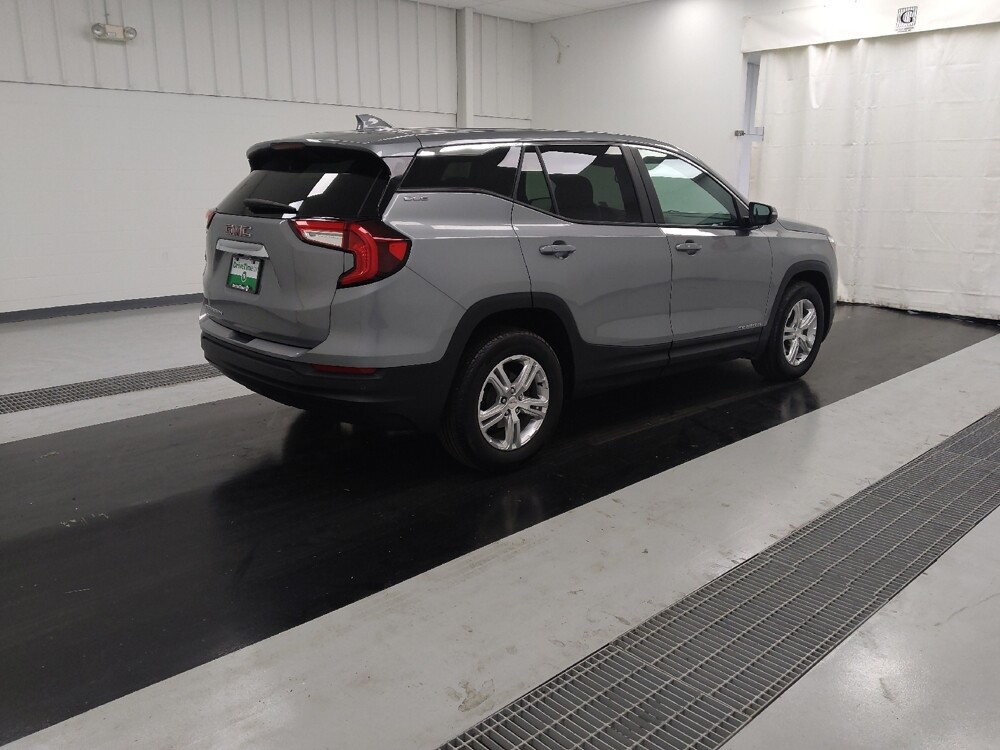 2024 GMC Terrain in St. Louis, MO 63125 - 18108877 9