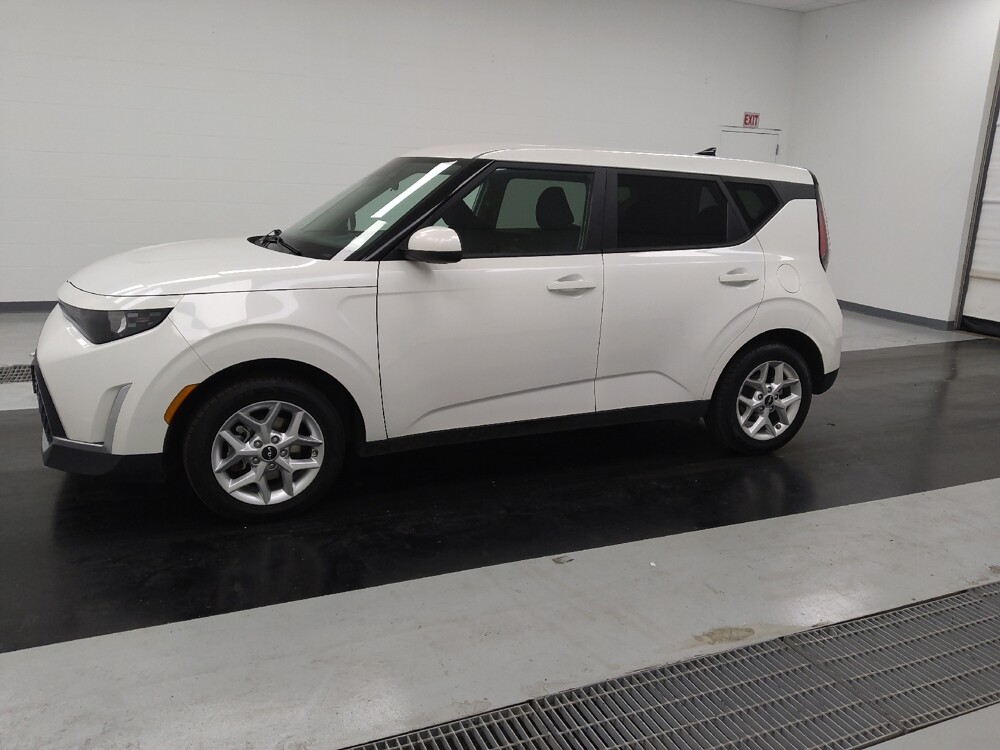 2023 Kia Soul in St. Louis, MO 63125 - 18108879 2