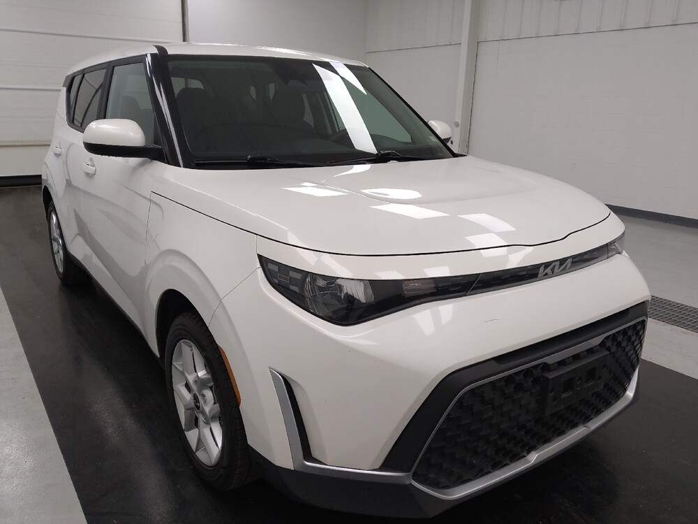 2023 Kia Soul in St. Louis, MO 63125 - 18108879 14