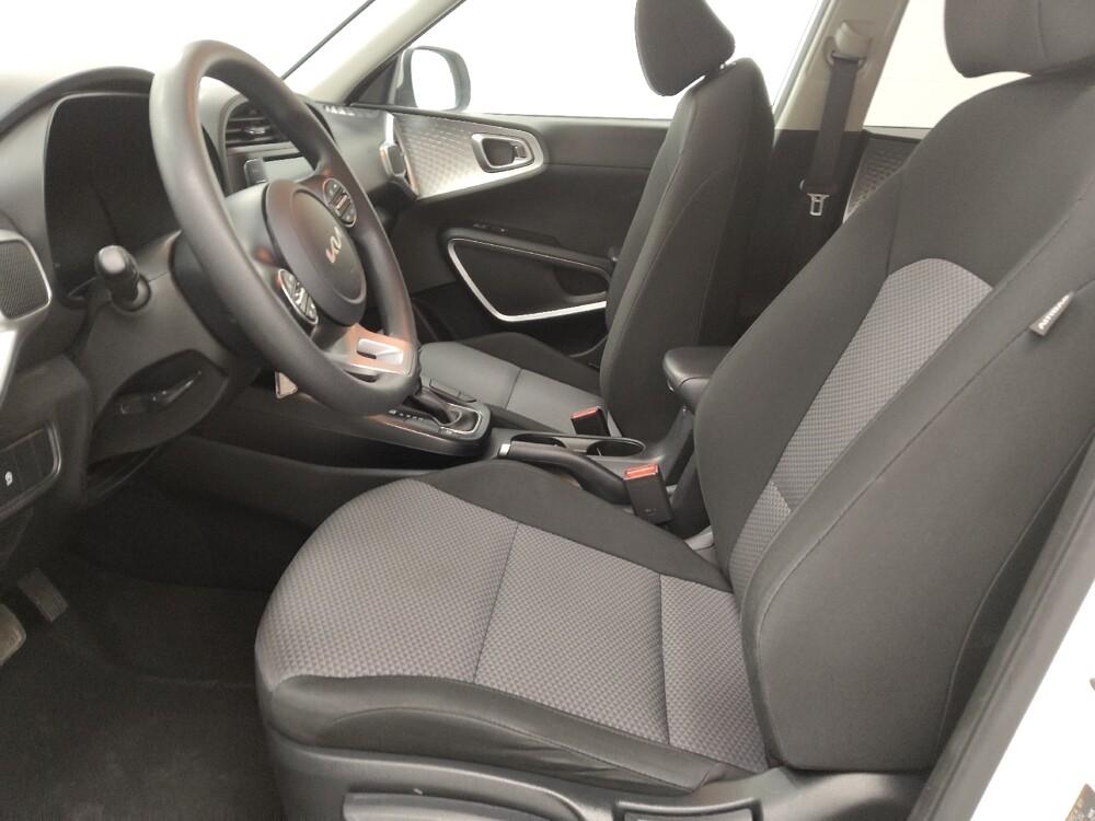 2023 Kia Soul in St. Louis, MO 63125 - 18108879 17