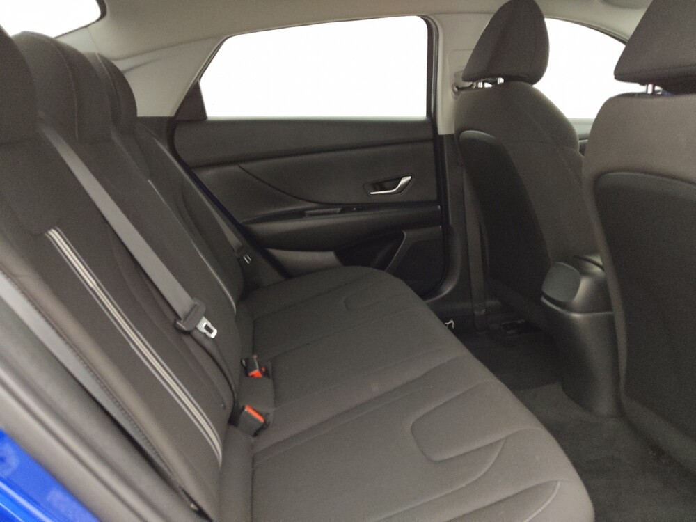 2023 Hyundai Elantra in Tampa, FL 33612 - 18108882 19