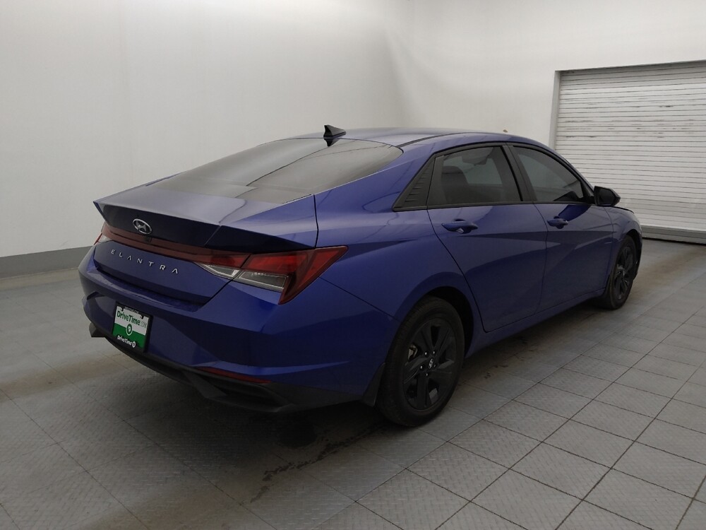 2023 Hyundai Elantra in Tampa, FL 33612 - 18108882 9