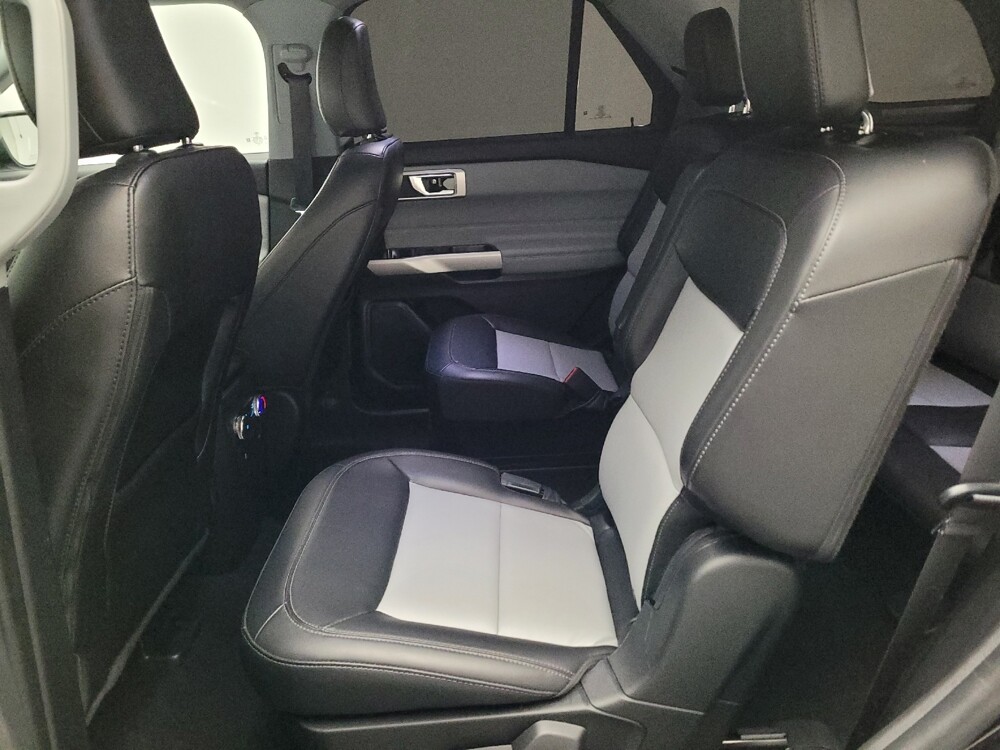 2022 Ford Explorer in Downey, CA 90241 - 18108884 18