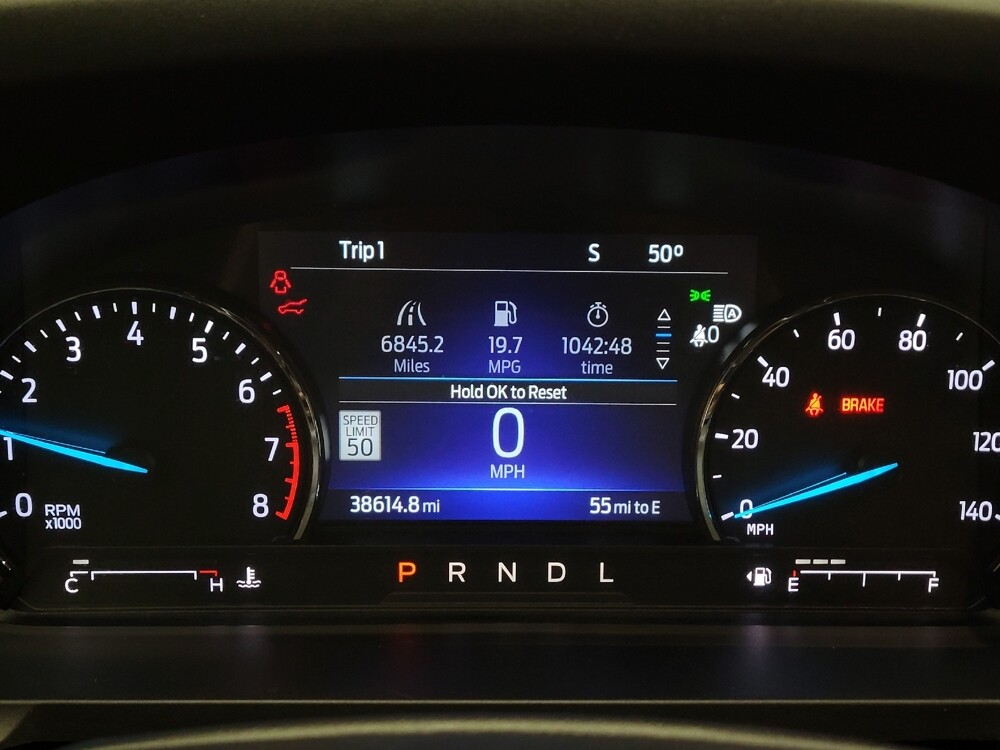 2022 Ford Explorer in Downey, CA 90241 - 18108884 23