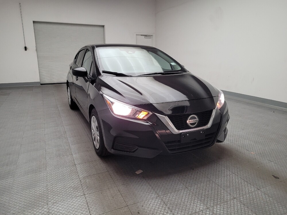 2022 Nissan Versa in Downey, CA 90241 - 18108885 14