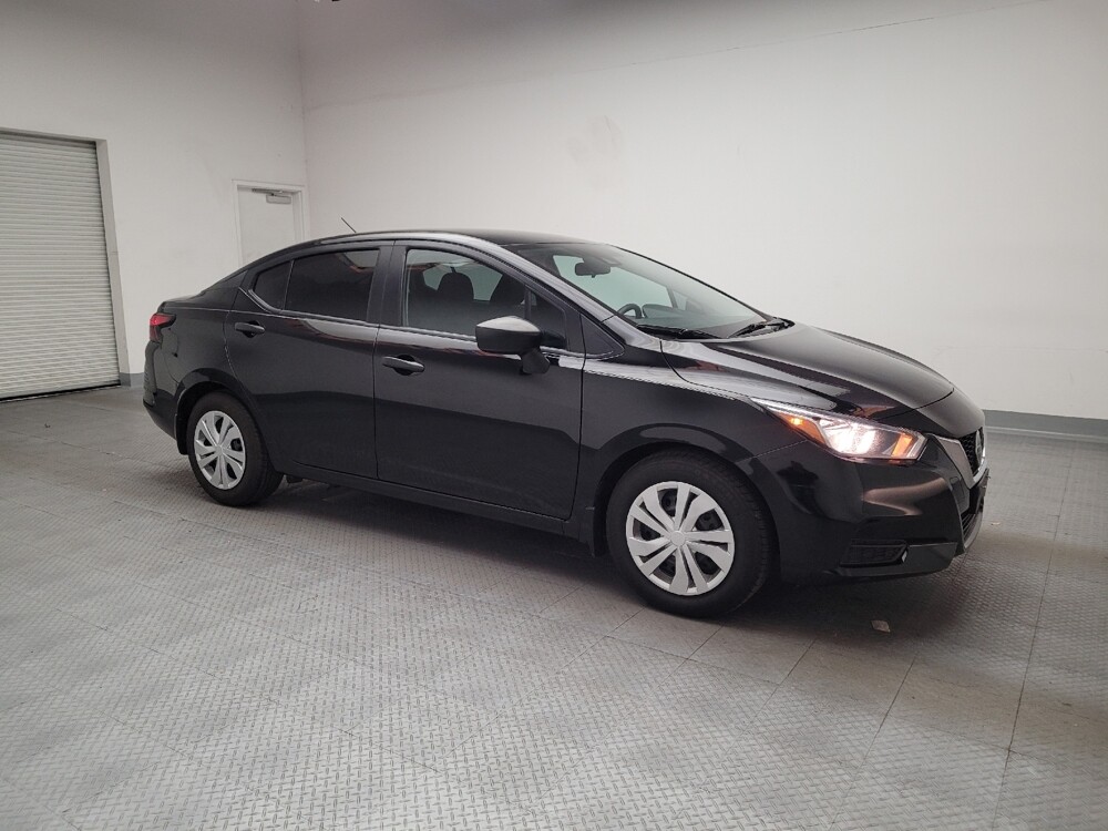 2022 Nissan Versa in Downey, CA 90241 - 18108885 11