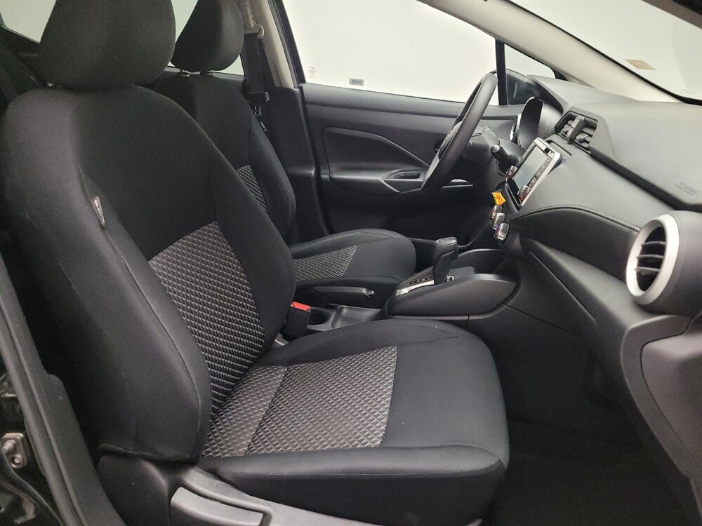 2022 Nissan Versa in Downey, CA 90241 - 18108885 21