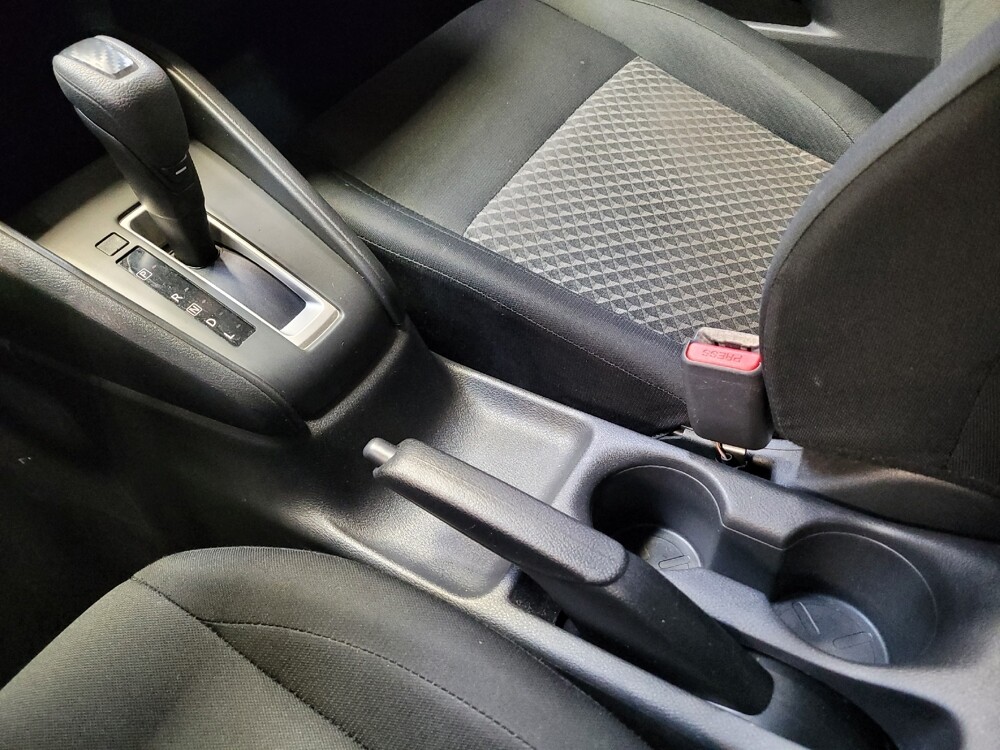 2022 Nissan Versa in Downey, CA 90241 - 18108885 26