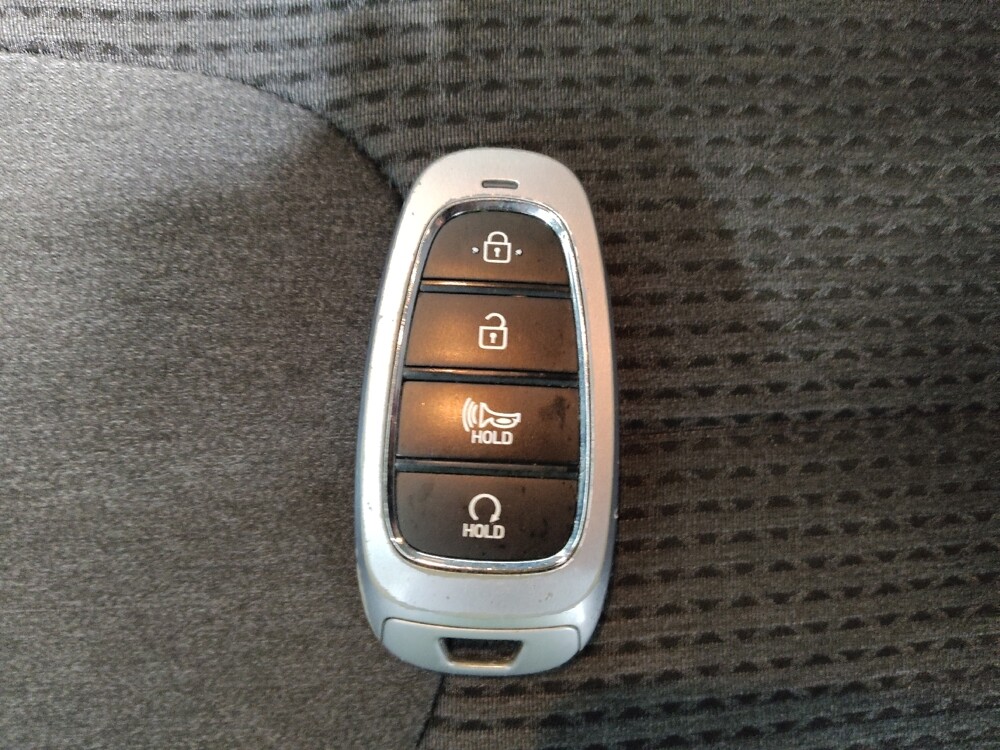 2022 Hyundai Santa Fe in Columbus, OH 43231 - 18108888 32