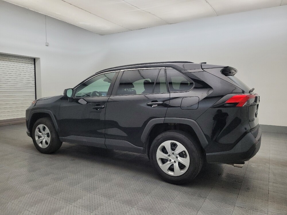 2021 Toyota RAV4 in Glendale, AZ 85301 - 18108890 3
