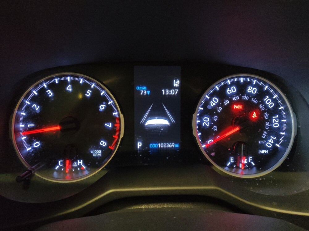 2021 Toyota RAV4 in Glendale, AZ 85301 - 18108890 23