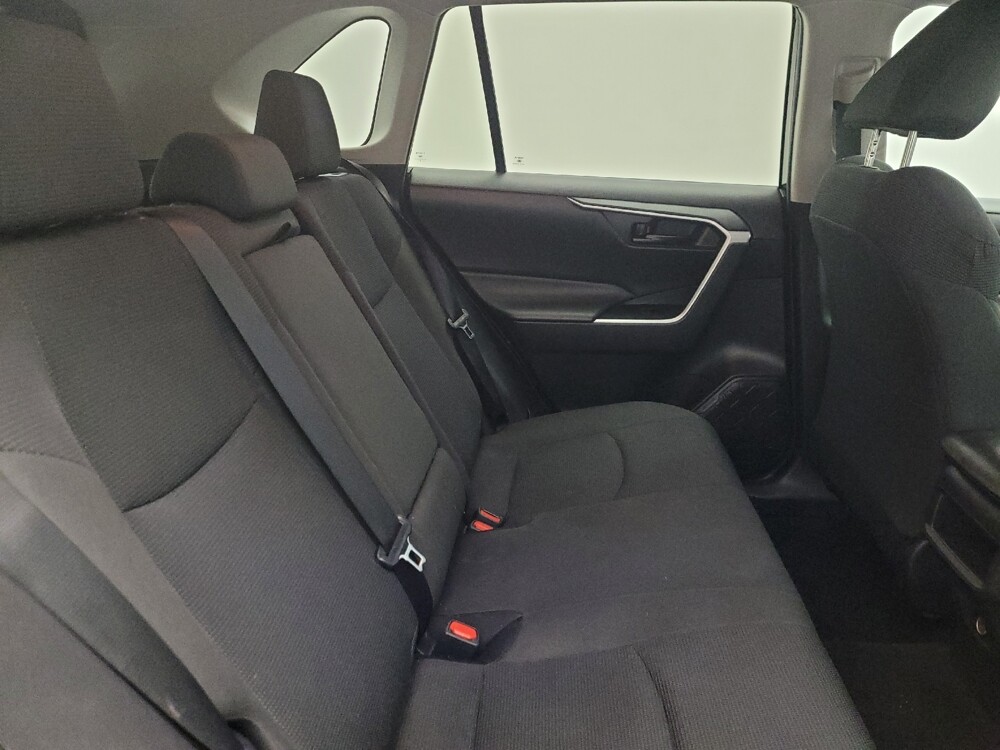 2021 Toyota RAV4 in Glendale, AZ 85301 - 18108890 19