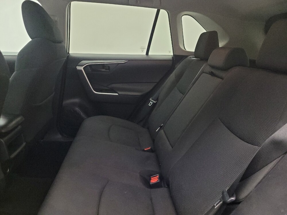 2021 Toyota RAV4 in Glendale, AZ 85301 - 18108890 18