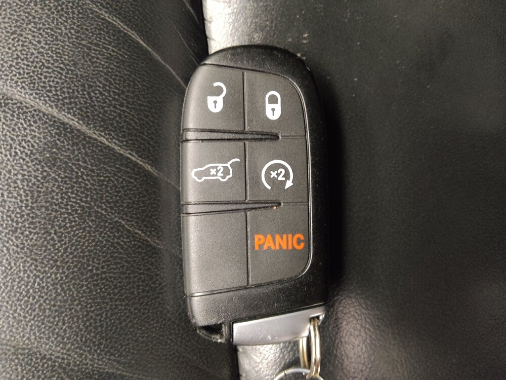 2020 Jeep Grand Cherokee in Highland, IN 46322 - 18108896 32