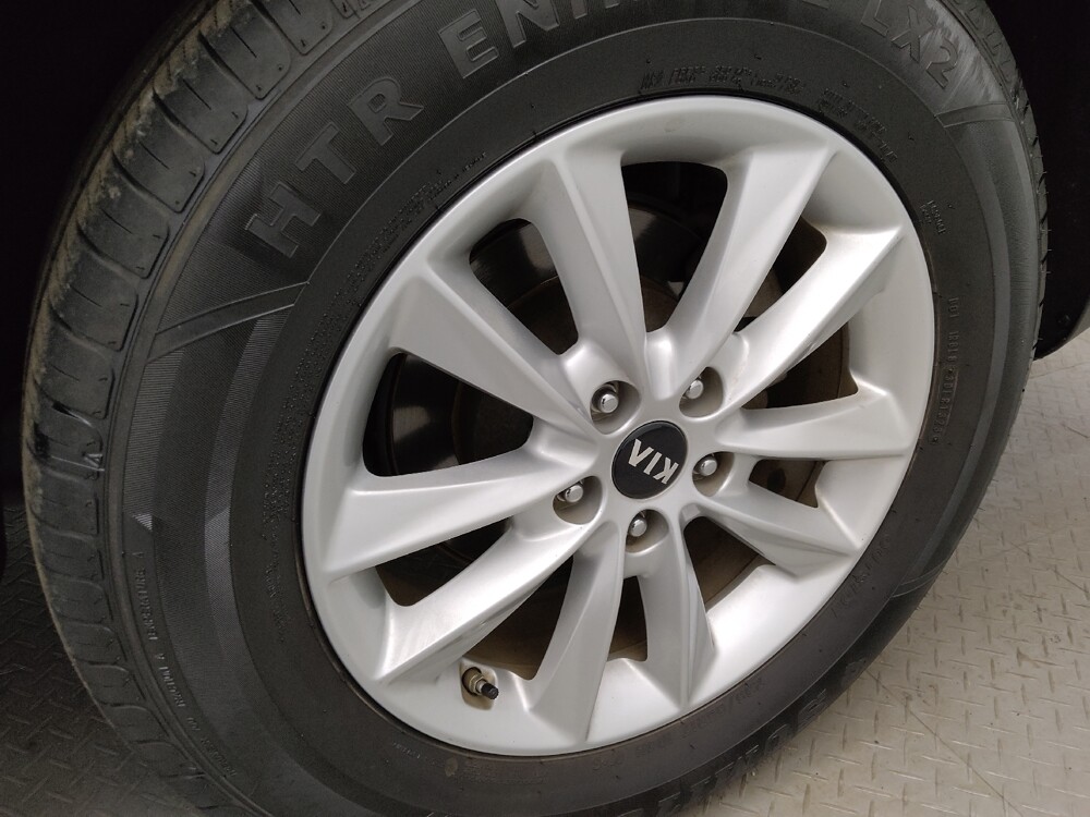 2020 Kia Sorento in Denver, CO 80012 - 18108902 31