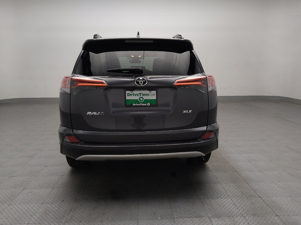 2018 Toyota RAV4 in Arlington, TX 76011 - 18108912 6