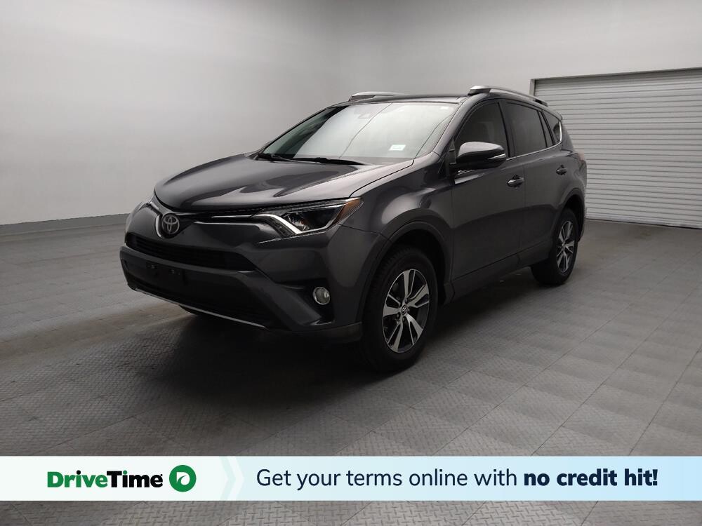 2018 Toyota RAV4 in Arlington, TX 76011 - 18108912