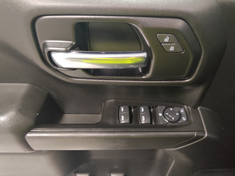 2020 Chevrolet Silverado 1500 in Columbus, OH 43228 - 18108913 27