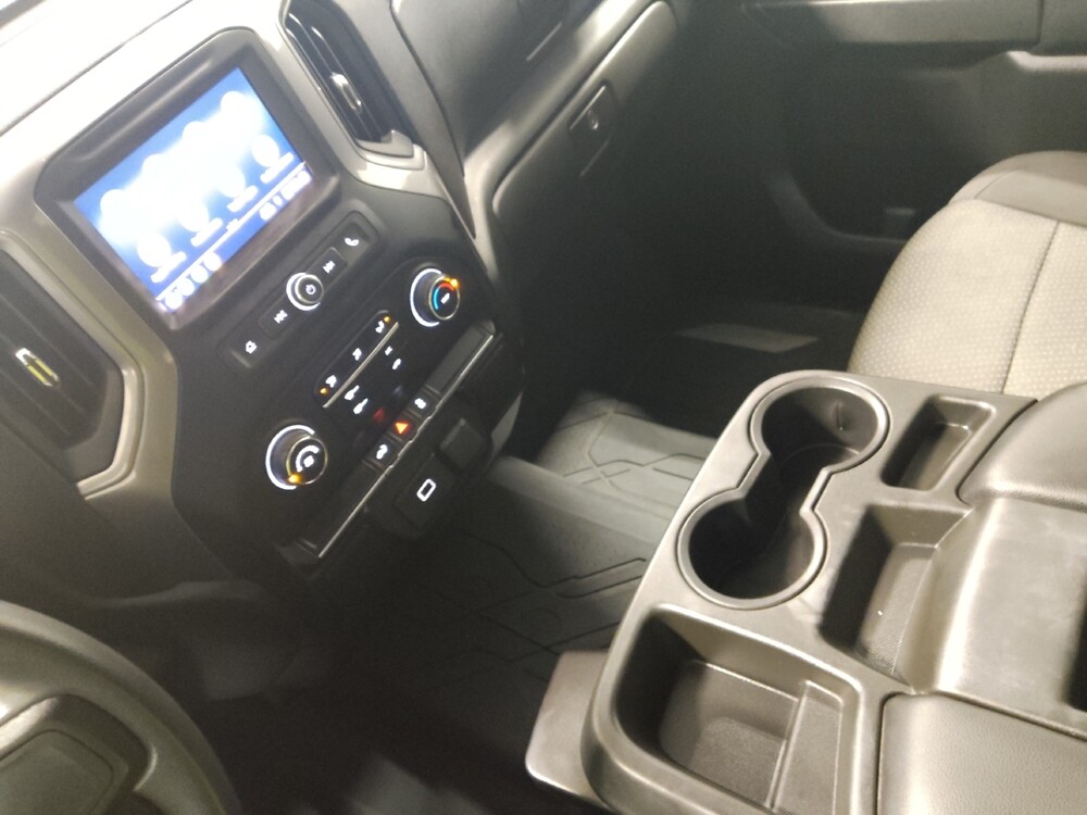 2020 Chevrolet Silverado 1500 in Columbus, OH 43228 - 18108913 26