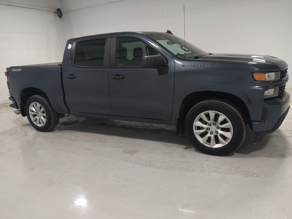 2020 Chevrolet Silverado 1500 in Columbus, OH 43228 - 18108913 11