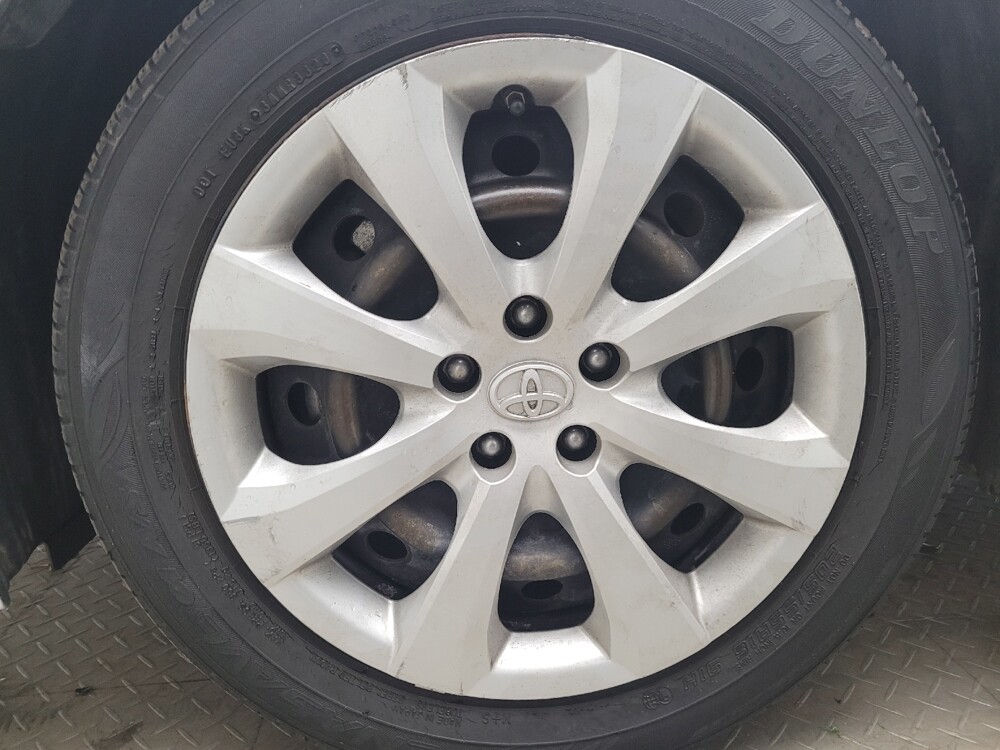 2021 Toyota Corolla in Grand Rapids, MI 49508 - 18108922 31