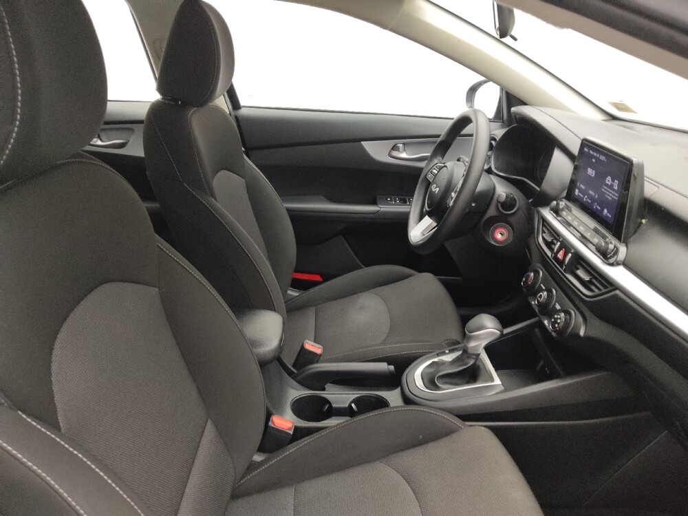 2023 Kia Forte in Raleigh, NC 27604 - 18108929 21