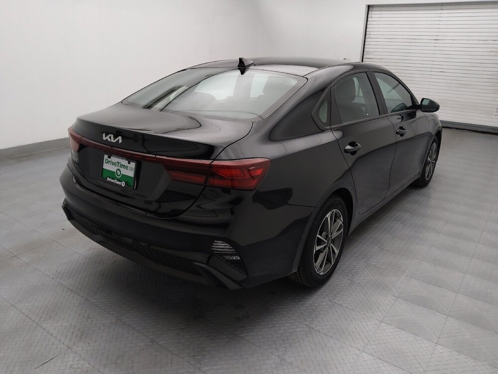 2023 Kia Forte in Raleigh, NC 27604 - 18108929 9