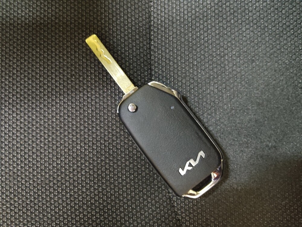 2023 Kia Forte in Raleigh, NC 27604 - 18108929 32