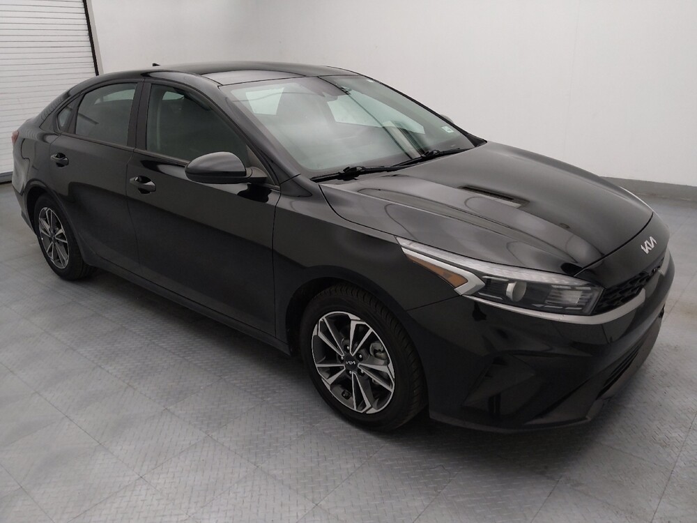 2023 Kia Forte in Raleigh, NC 27604 - 18108929 11