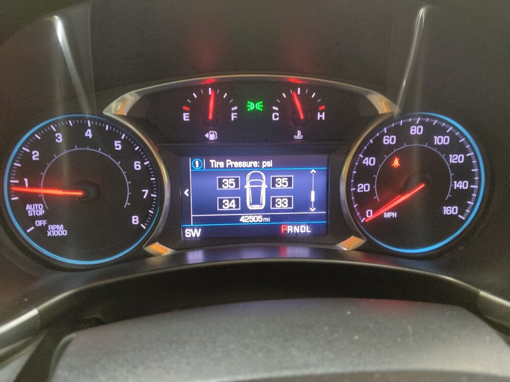 2020 Chevrolet Equinox in Winston-Salem, NC 27103 - 18108931 23