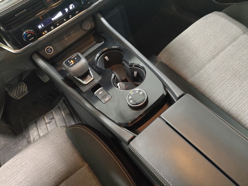 2023 Nissan Rogue in Columbus, OH 43231 - 18108933 26