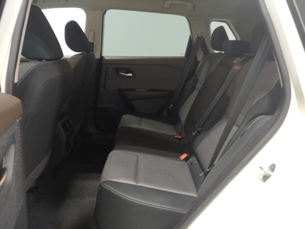 2023 Nissan Rogue in Columbus, OH 43231 - 18108933 18