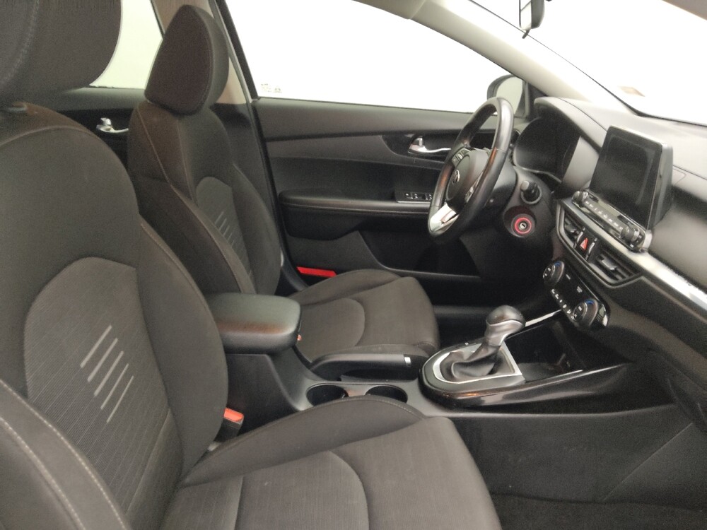 2019 Kia Forte in Raleigh, NC 27604 - 18108936 21