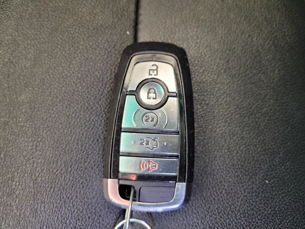 2018 Ford Explorer in Columbus, OH 43231 - 18108939 32