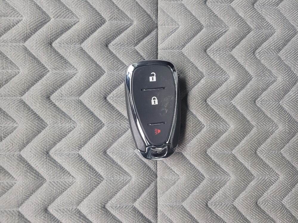 2024 Chevrolet Equinox in Eastpointe, MI 48021 - 18108940 32