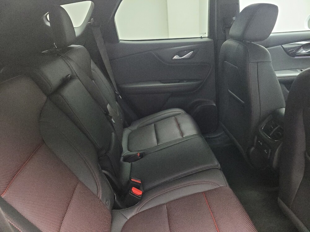 2019 Chevrolet Blazer in Grand Rapids, MI 49508 - 18108948 19