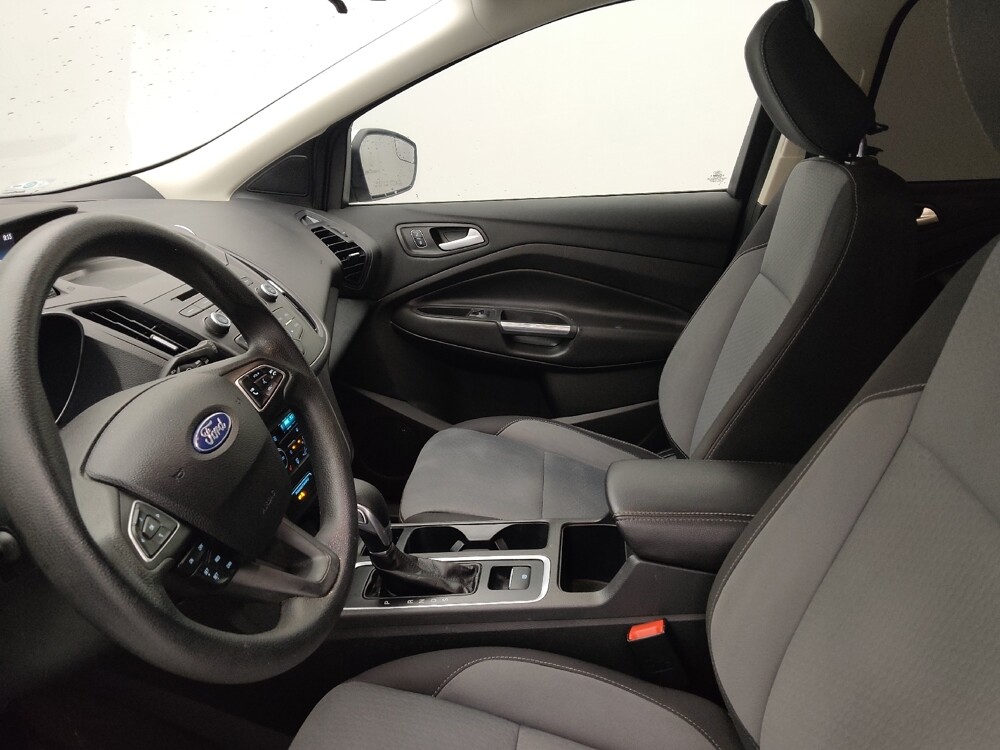 2018 Ford Escape in Greenville, SC 29607 - 18108962 17