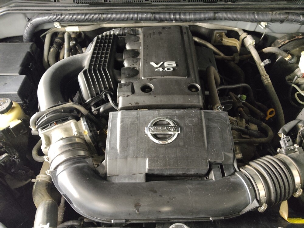 2016 Nissan Frontier in Houston, TX 77074 - 18108977 30