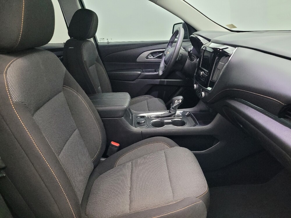 2021 Chevrolet Traverse in West Palm Beach, FL 33409 - 18108982 21