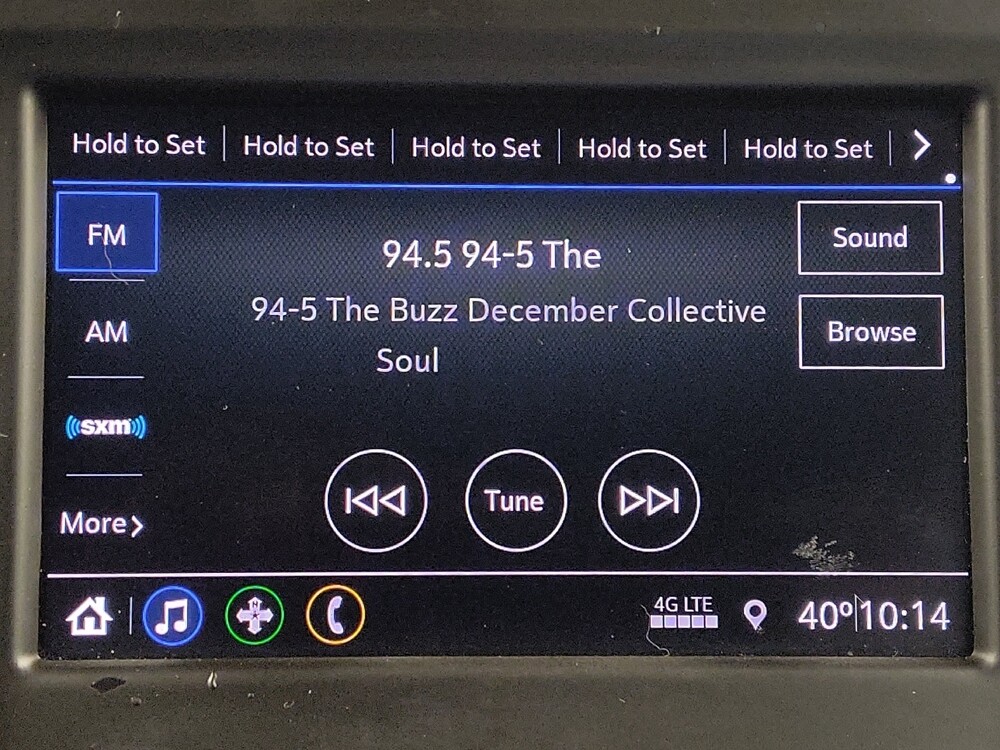 2020 Chevrolet Equinox in Houston, TX 77074 - 18108984 25