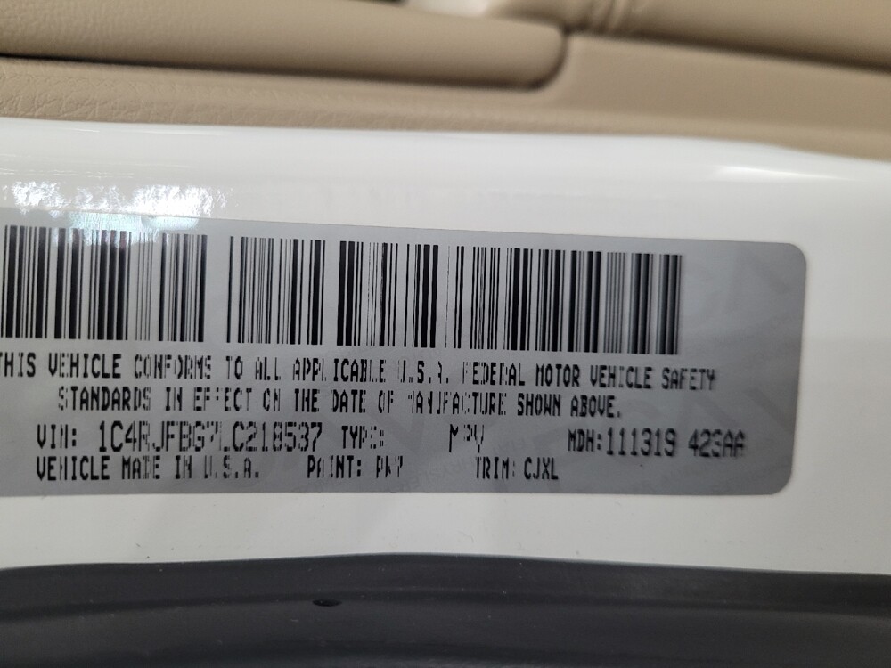 2020 Jeep Grand Cherokee in Woodbridge, VA 22191 - 18108986 33