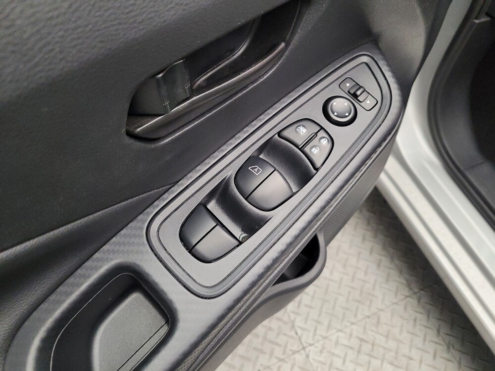 2024 Nissan Versa in Downey, CA 90241 - 18108991 27