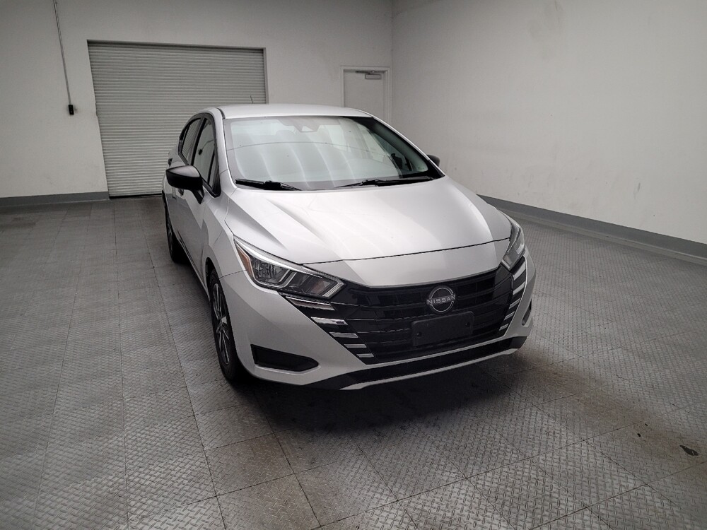 2024 Nissan Versa in Downey, CA 90241 - 18108991 14